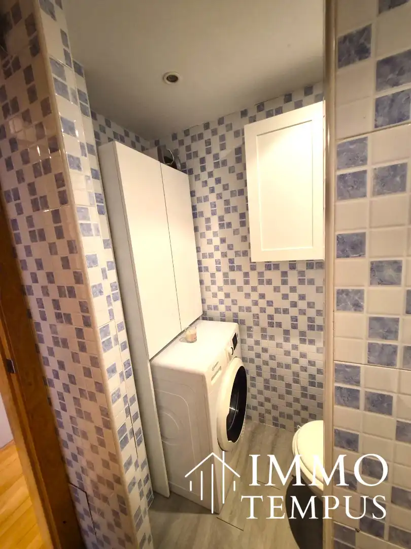 Badezimmer von Maisonette zum Verkauf in Terrassa mit Heizung, Parkett und Ofen