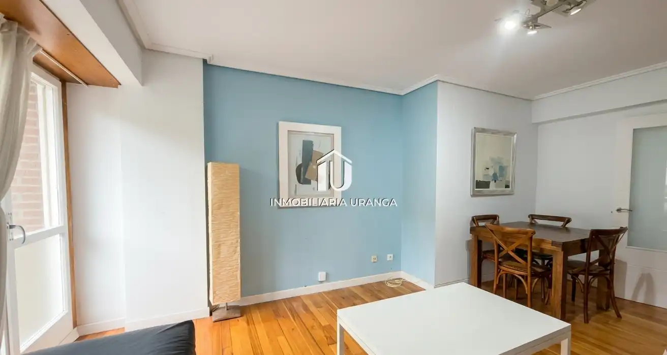 Außenansicht von Wohnung zum Verkauf in Laredo mit Terrasse