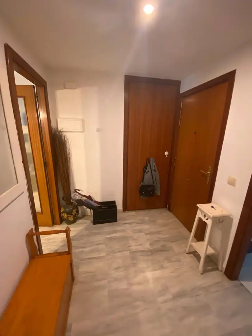Wohnung zum Verkauf in Marbella mit Terrasse, Möbliert und Ofen