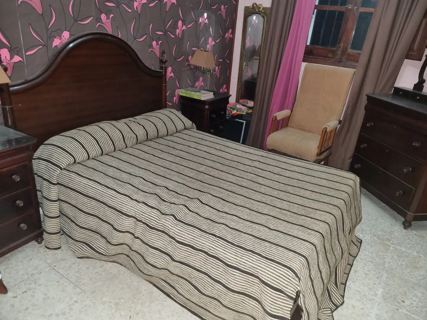 Dormitori de Casa adosada en venda en Chiclana de la Frontera amb Aire condicionat, Jardí privat i Terrassa