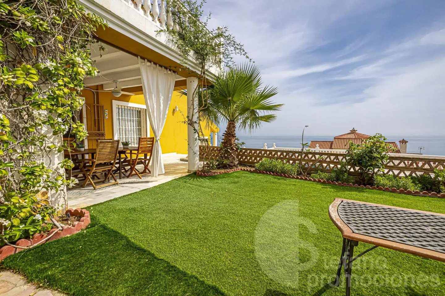 Jardín de Casa o chalet en venta en Rincón de la Victoria con Aire acondicionado, Jardín privado y Terraza