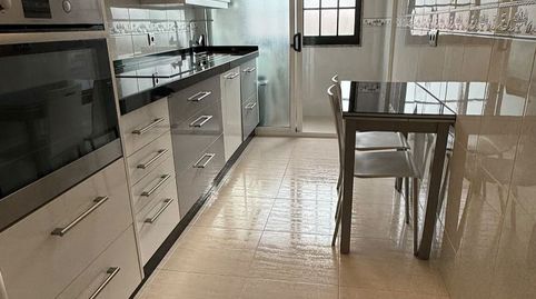 Foto 3 de Piso en venta en Rúa Real, 110, Ares, A Coruña