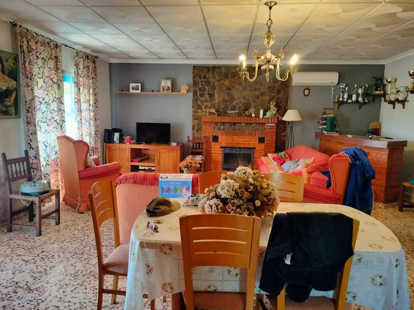 Comedor de Casa o chalet en venta en Almodóvar del Campo con Aire acondicionado, Calefacción y Terraza