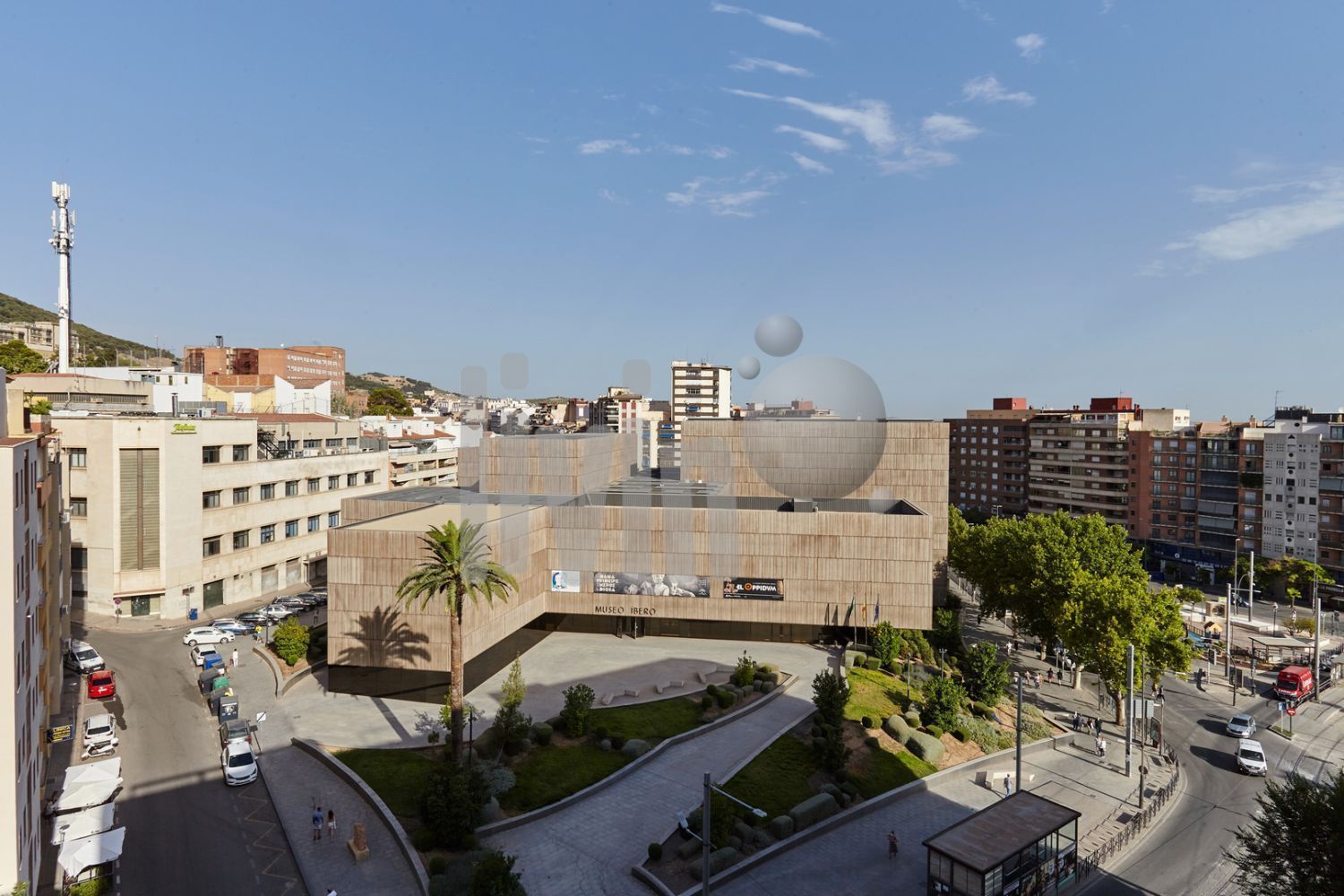 Vista exterior de Pis en venda en  Jaén Capital amb Aire condicionat, Calefacció i Terrassa