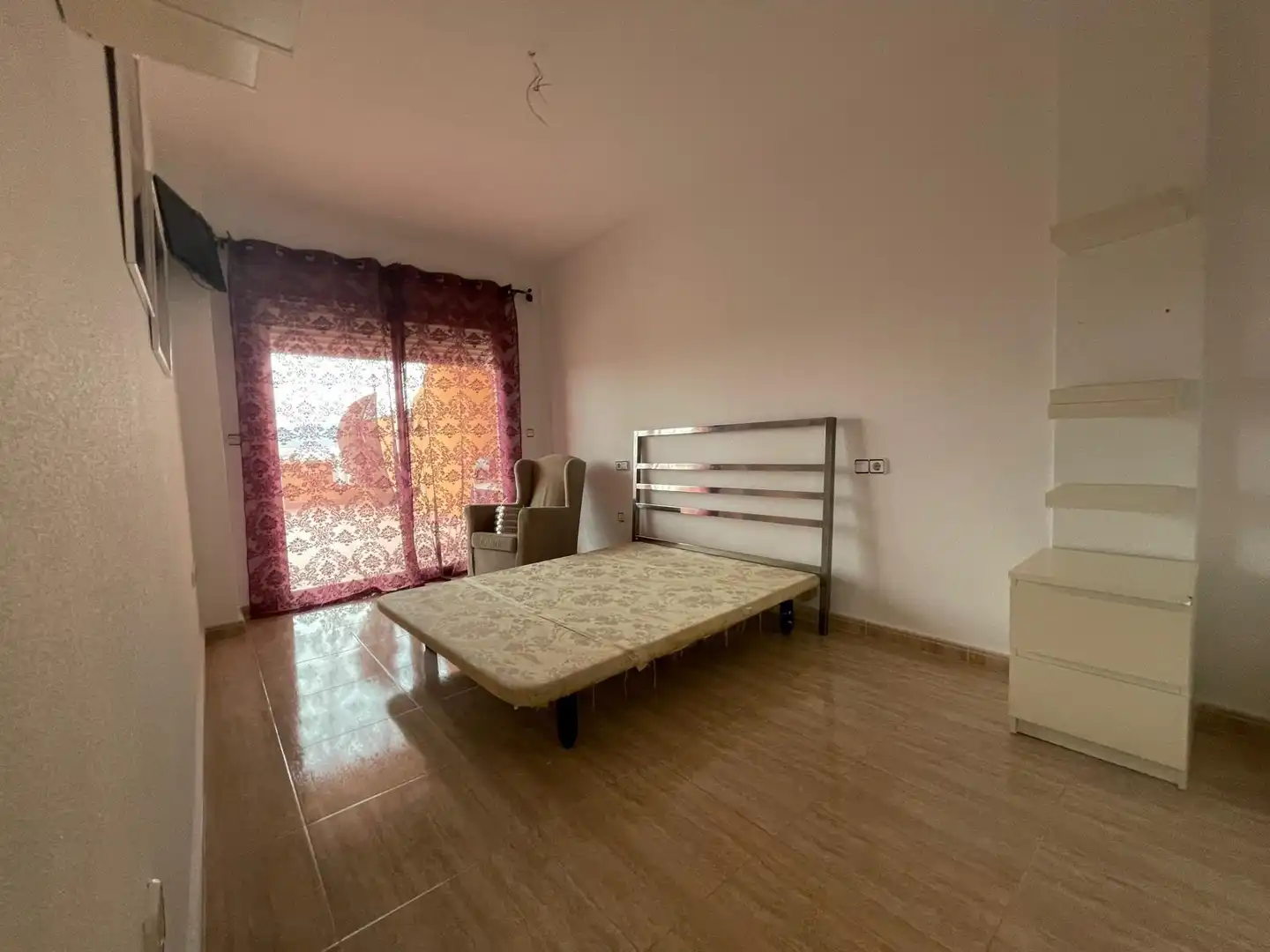 Dormitori de Apartament en venda en Águilas amb Aire condicionat, Terrassa i Piscina