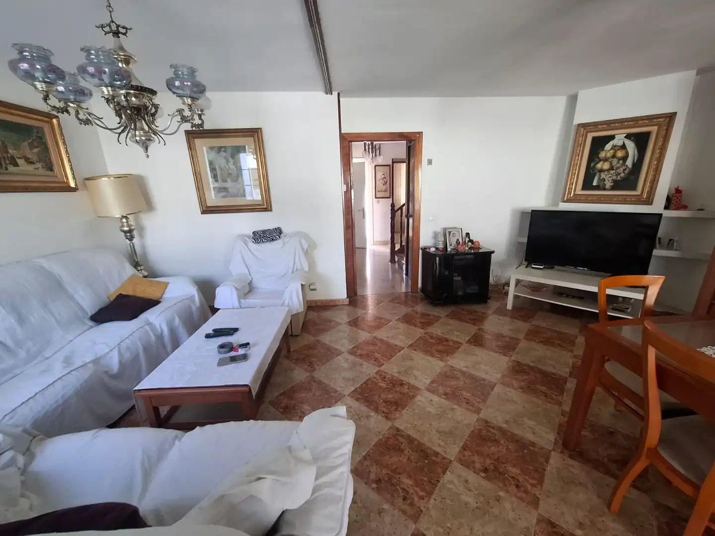 Sala de estar de Casa o chalet en venta en Villaviciosa de Odón con Aire acondicionado, Calefacción y Jardín privado