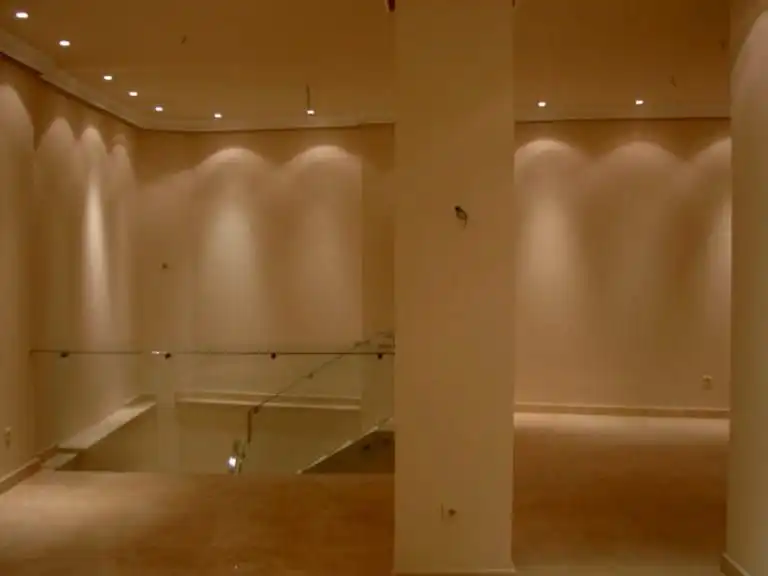 Local comercial en venda a Lancia, imagen 3