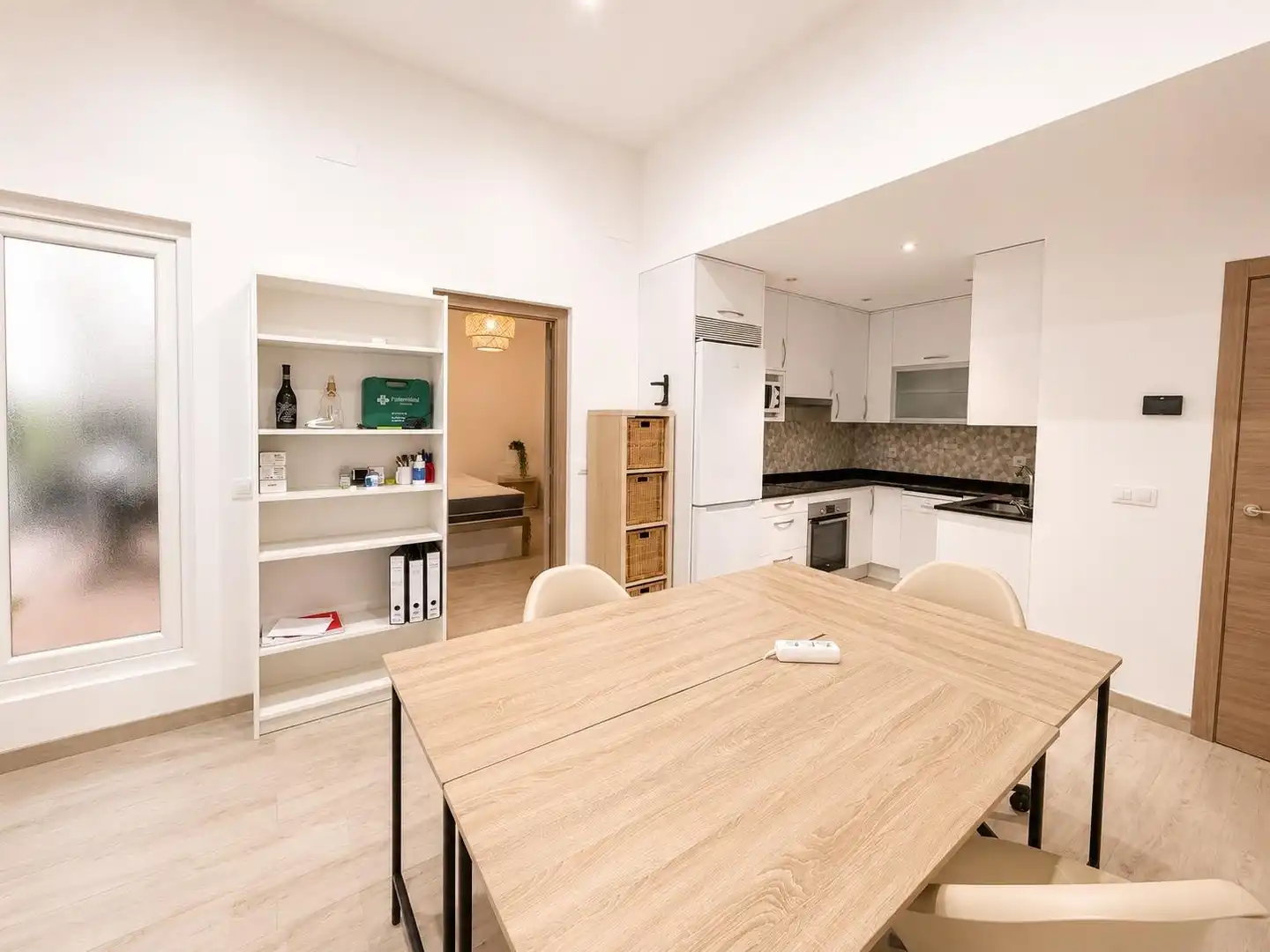 Cuina de Apartament en venda en Madrid amb Aire condicionat, Calefacció i Moblat