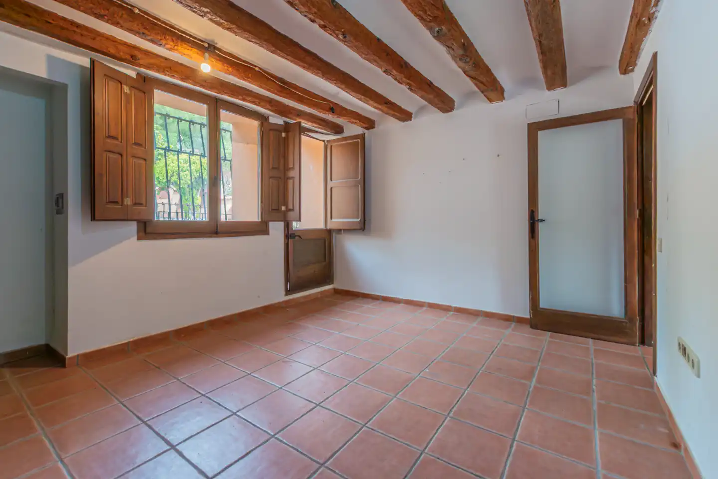 Casa adosada en venda en Vacarisses amb Piscina, Balcó i Alarma