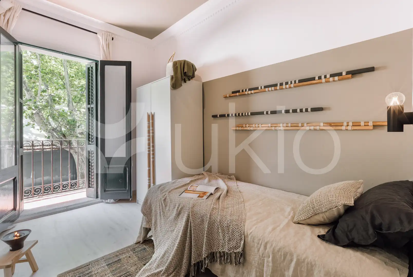 Habitación de Apartamento de alquiler en Barcelona con Aire acondicionado, Calefacción y Amueblado