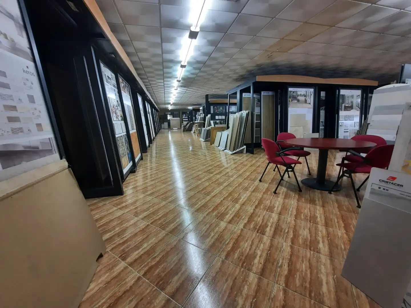 Nave industrielle à vendre à Avinguda Mediterrani, imagen 2