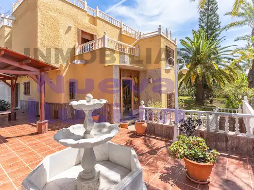 Exterior view of Houses for sale in Roquetas de Mar  with Air Conditioner, Heating and Private garden