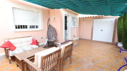 Foto 5 de Casa adosada en venta en Benijófar, Alicante