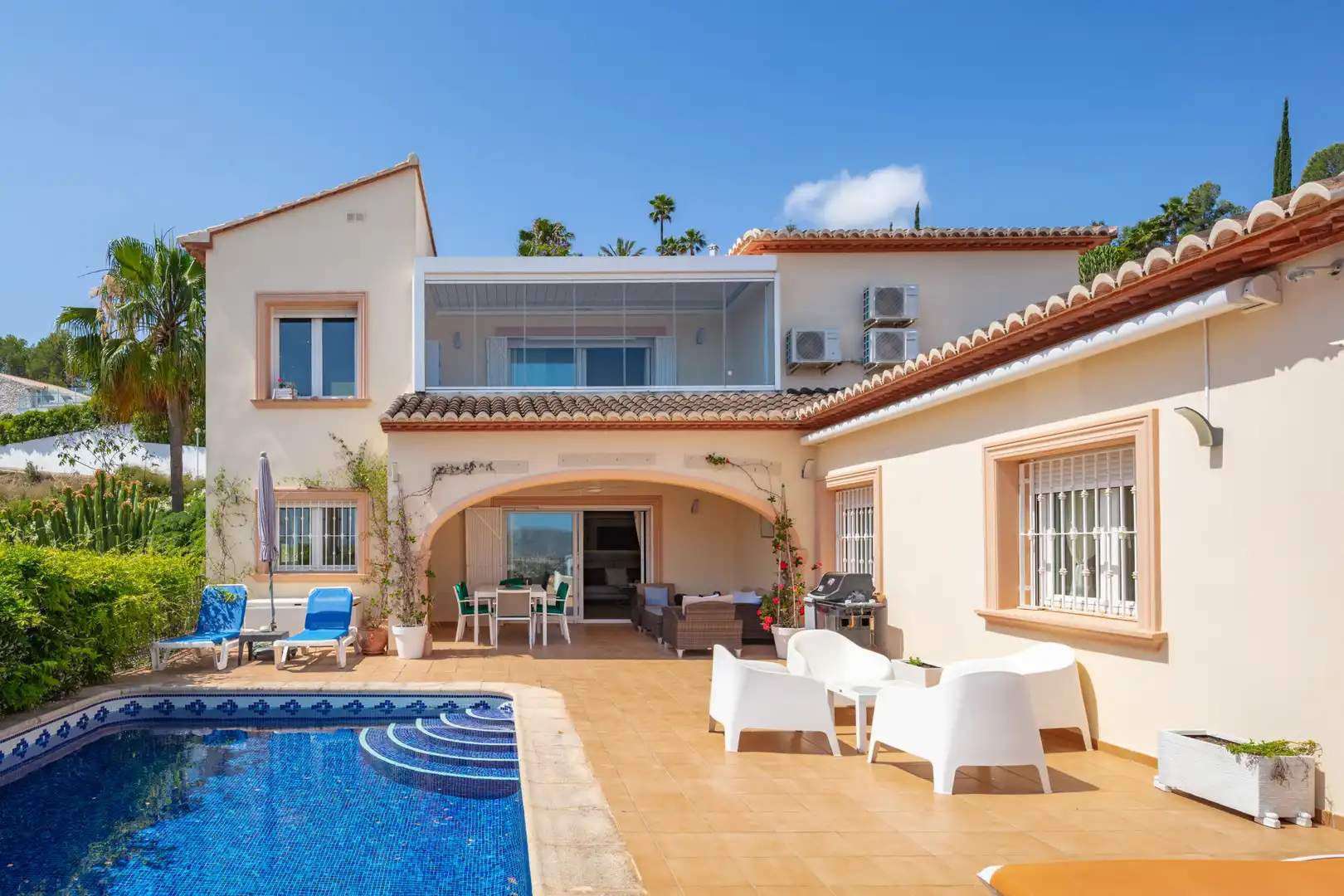 Vista exterior de Casa o chalet en venta en Jávea / Xàbia con Aire acondicionado, Jardín privado y Terraza