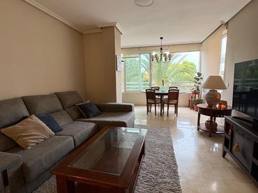 Wohnung mit Pool zum Verkauf in Carrer del Greco