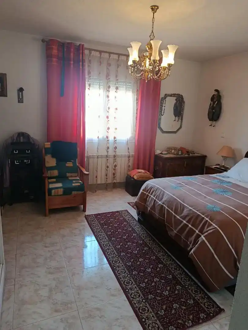 Habitación de Casa o chalet en venta en Moraleja de Enmedio con Piscina y Balcón
