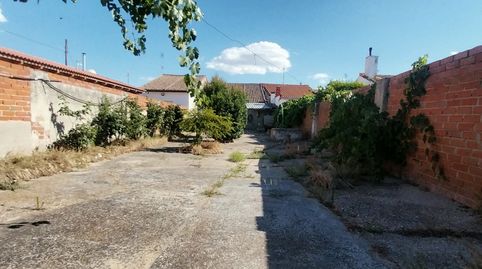 Photo 5 of Houses for sale in Avenida Ramón y Cajal, 67, Matapozuelos, Valladolid