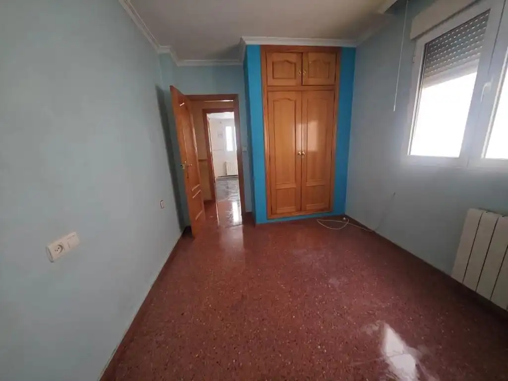Flat for sale in Yecla