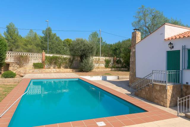 Casa-chalet en Venta en Olocau