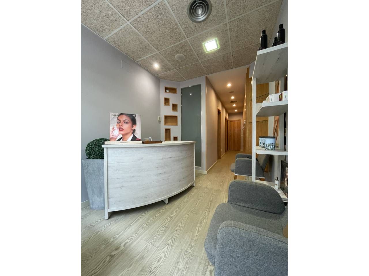 Premises to rent in Girona Capital  with Air Conditioner