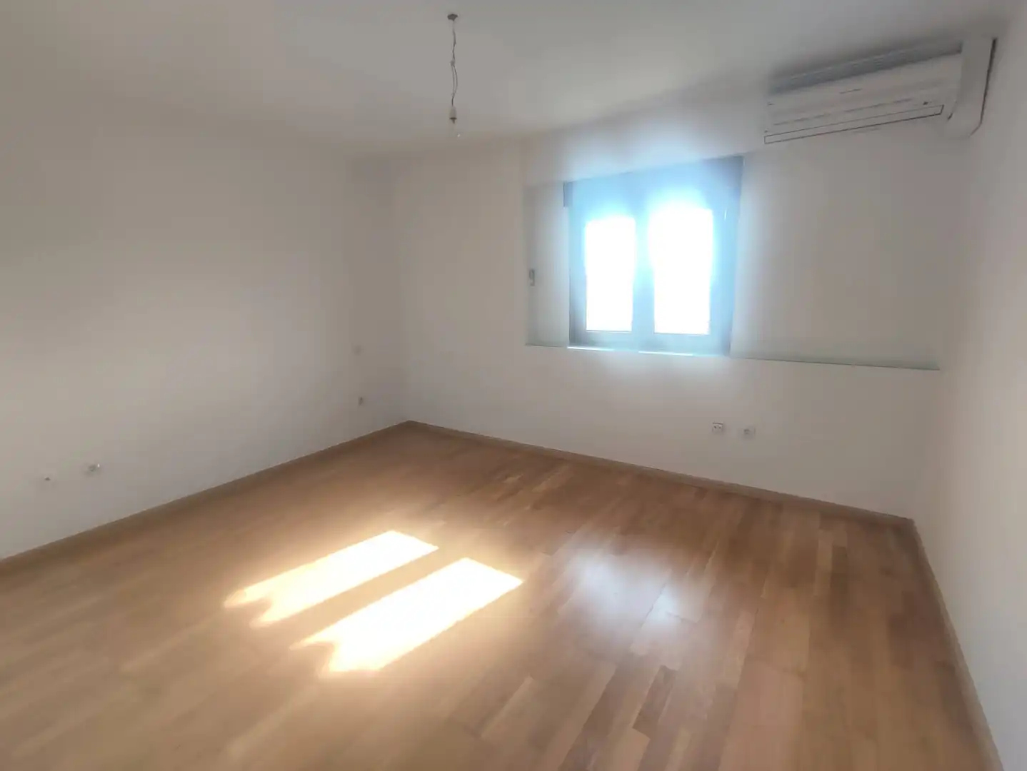 Habitación de Piso en venta en Medina del Campo con Aire acondicionado, Calefacción y Parquet