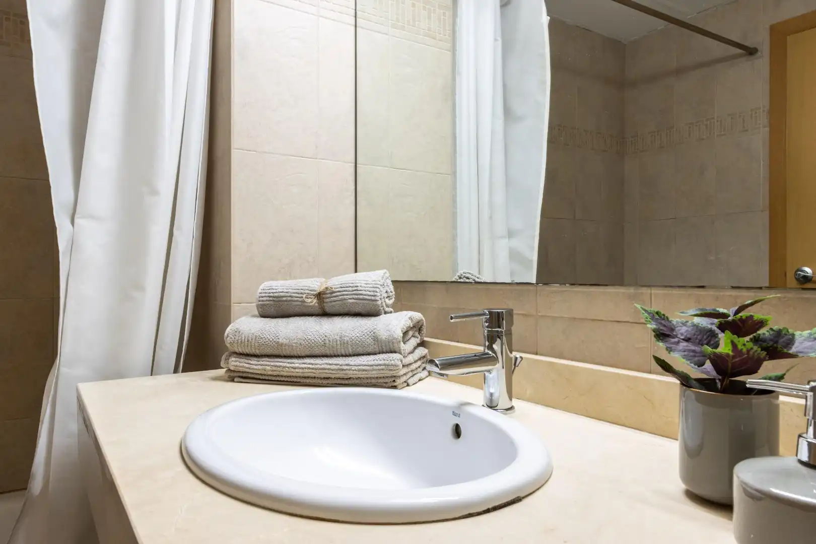 Baño de Piso en venta en Sabadell con Aire acondicionado, Calefacción y Parquet