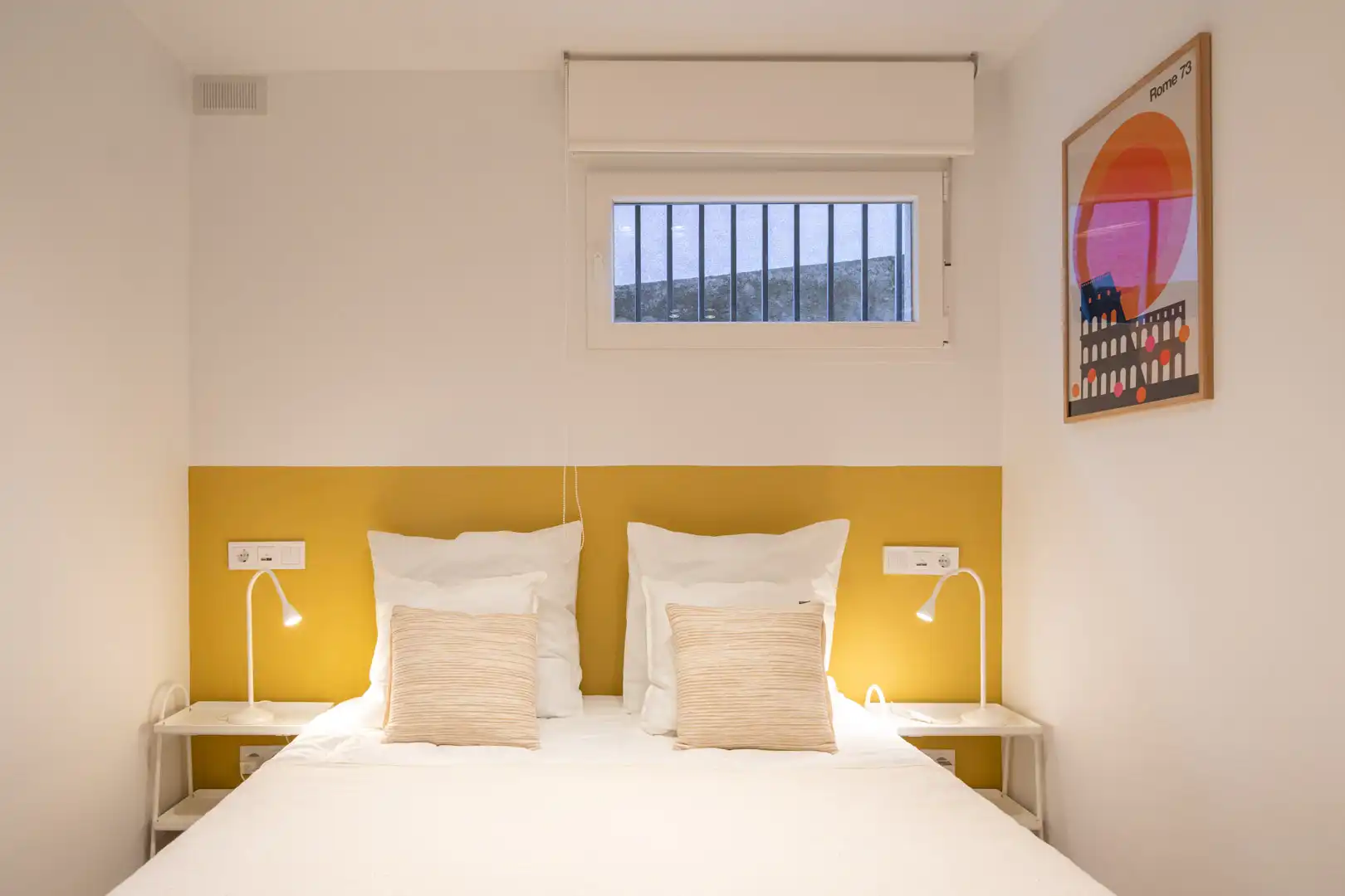 Bedroom of Flat for rent in Madrid  with Heating, Furnished and Oven