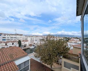 Vista exterior de Apartament en venda en Empuriabrava amb Aire condicionat, Calefacció i Terrassa