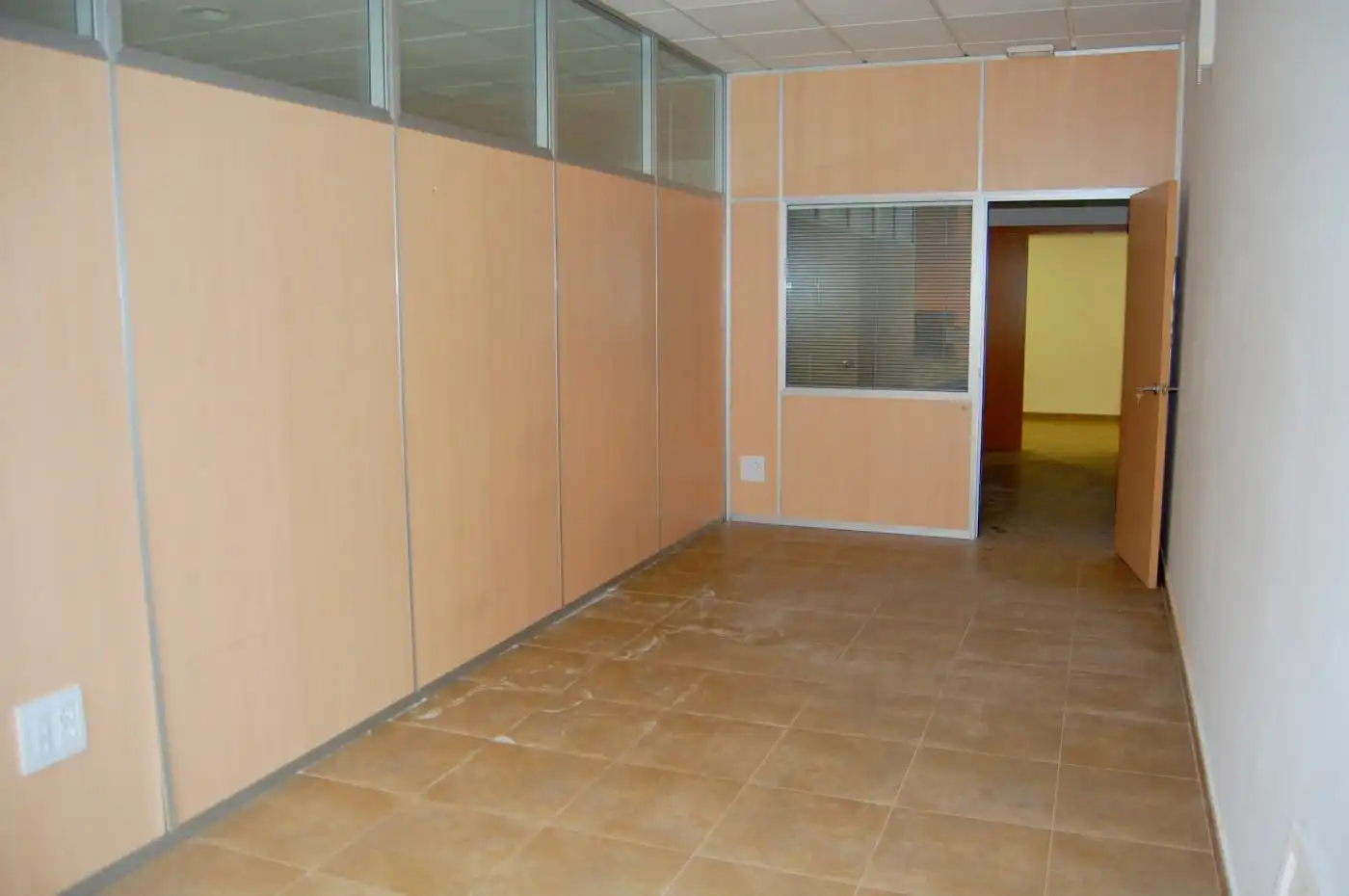 Locale commerciale in affitto a Vallada, imagen 2
