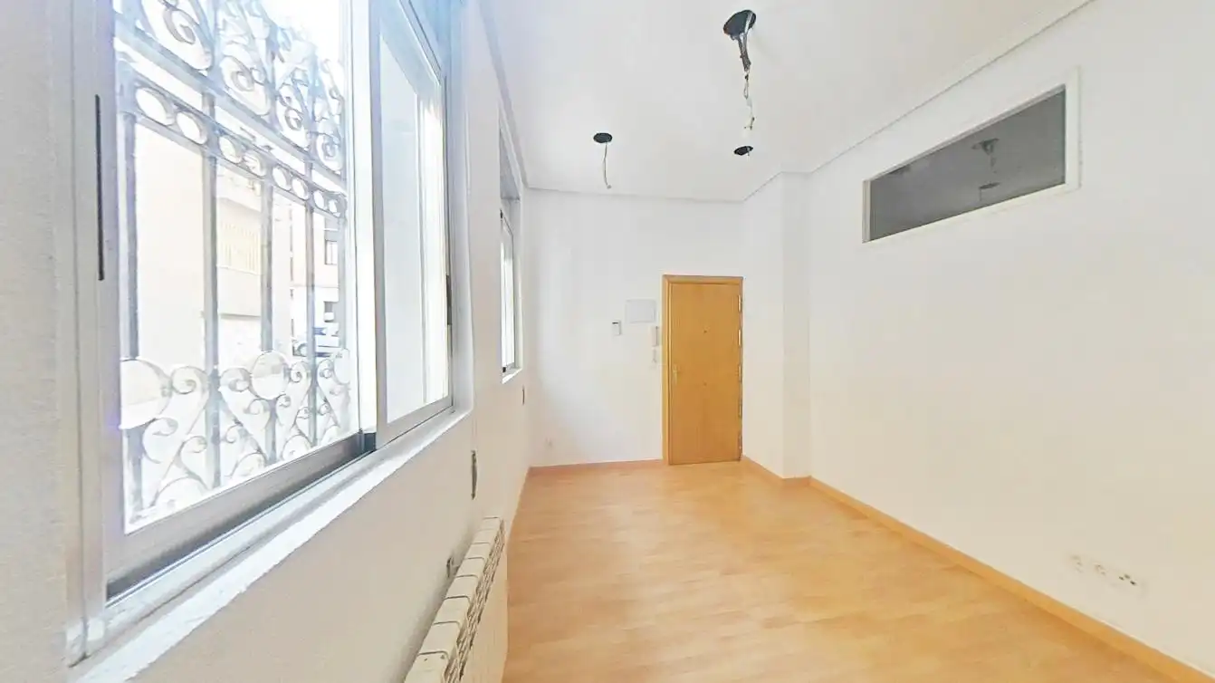 Piso en venta en Madrid con Calefacción