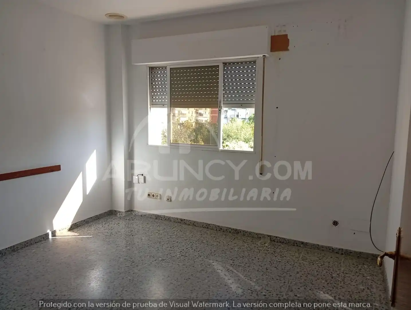 Habitación de Oficina de alquiler en Alcalá de Guadaira con Aire acondicionado