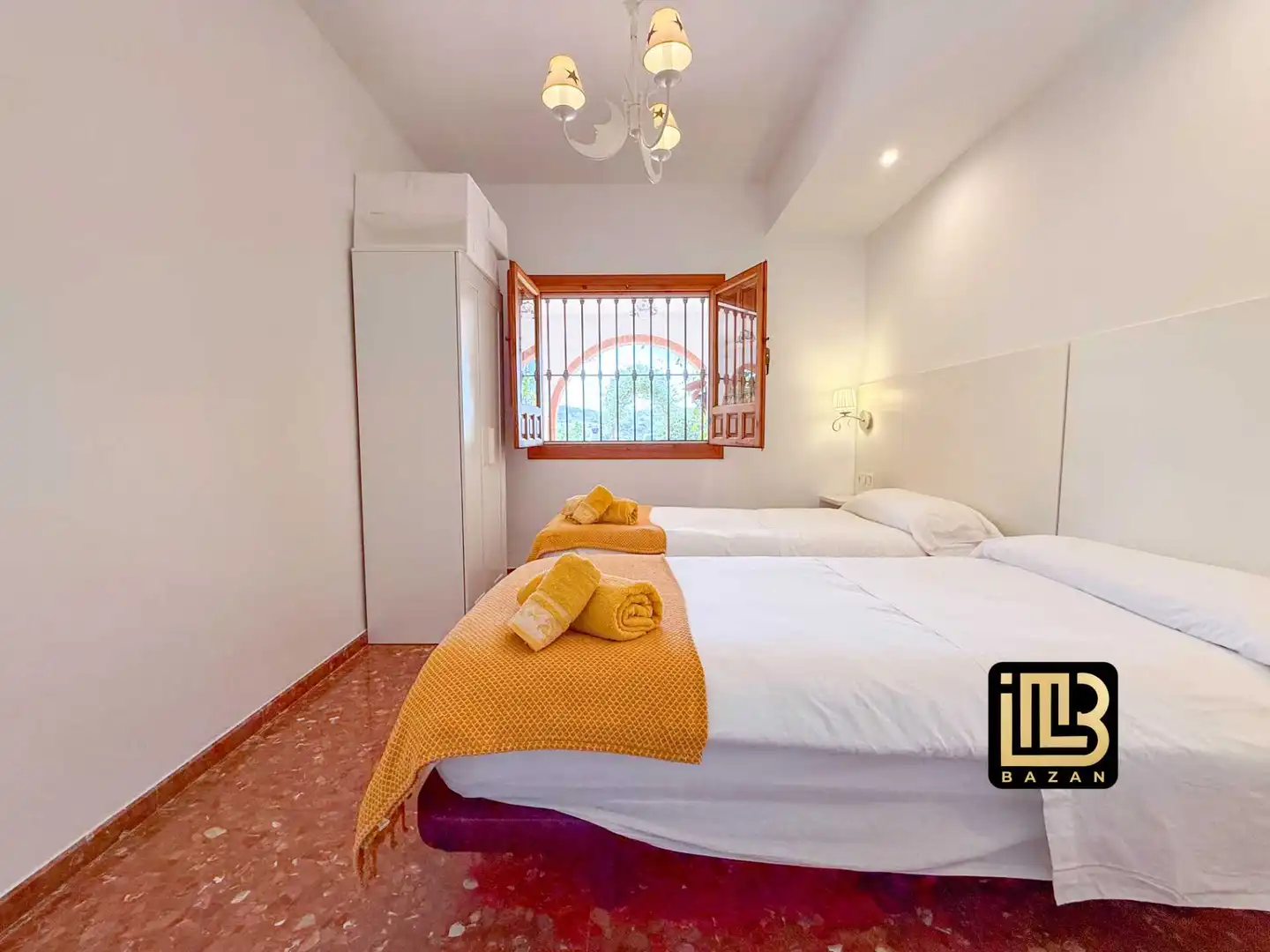 Schlafzimmer von Wohnung zum Verkauf in El Borge mit Klimaanlage, Heizung und Privatgarten