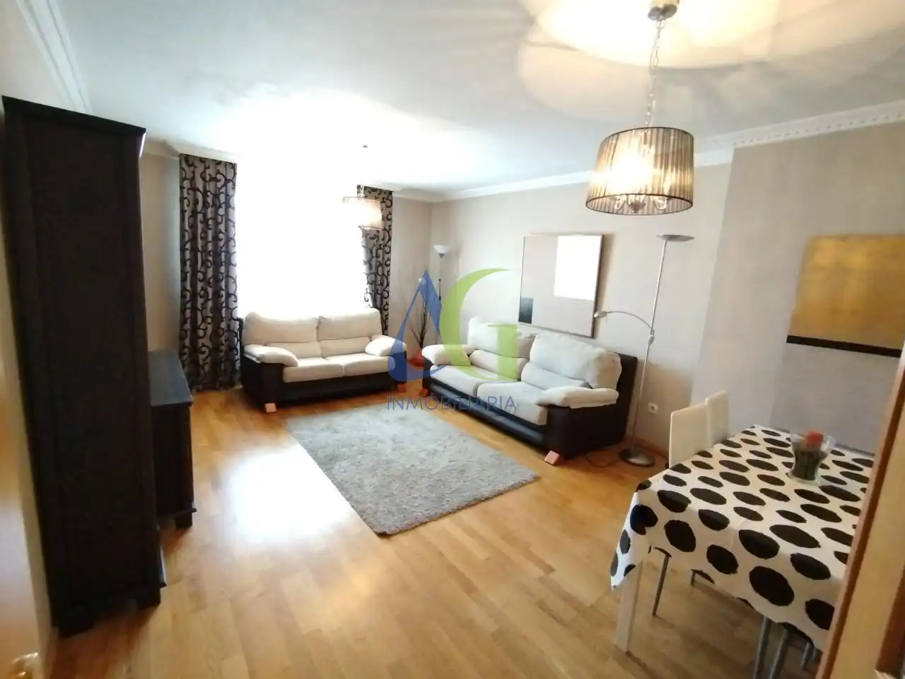 Living room of Flat for sale in León Capital   with Heating, Parquet flooring and Terrace