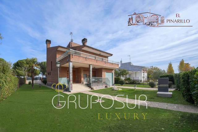 Casa-chalet en Venta en El Pinarillo, 49 en Puente Duero