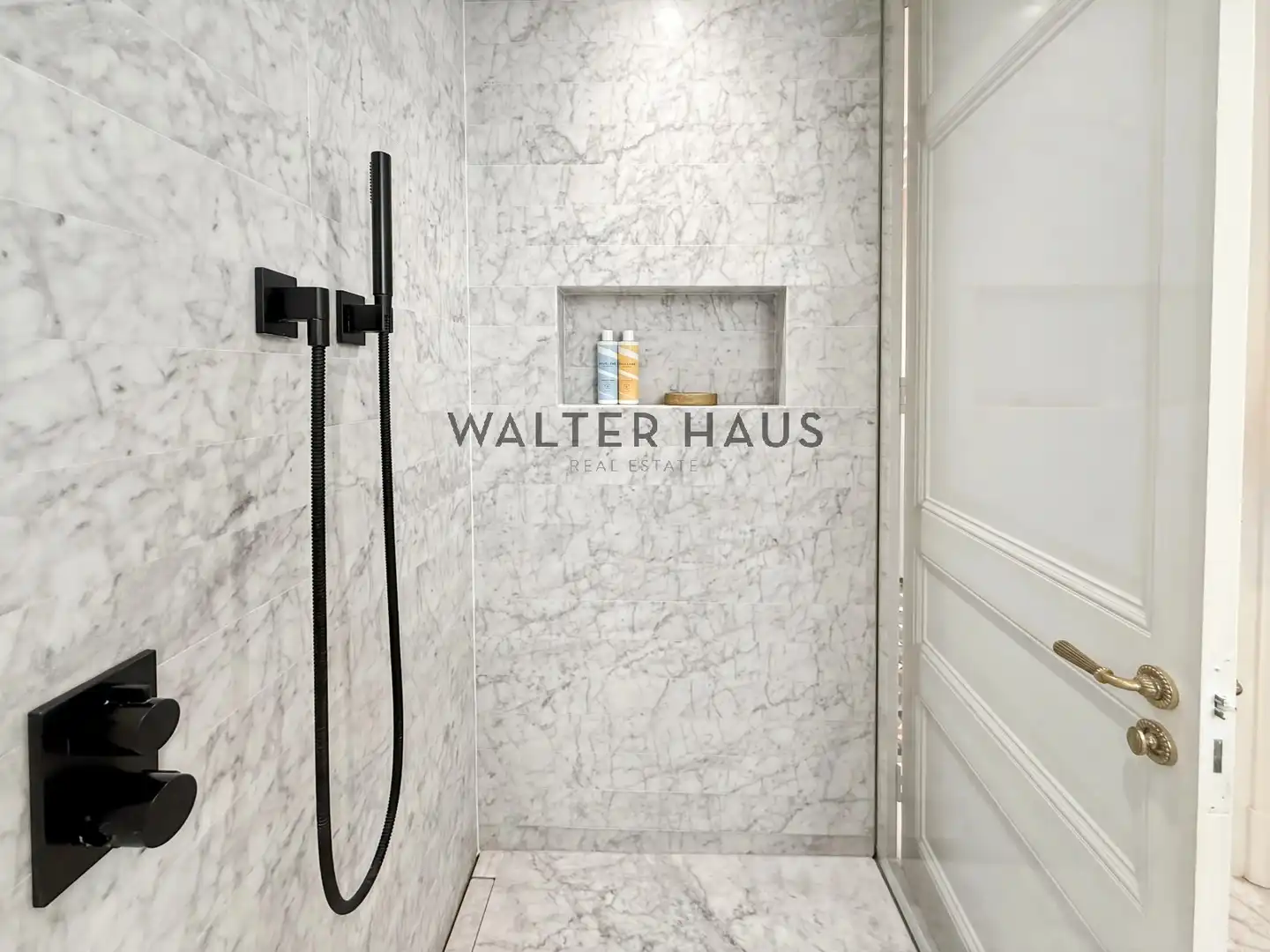 Flat with terrace to rent in Rambla de Catalunya, imagen 55
