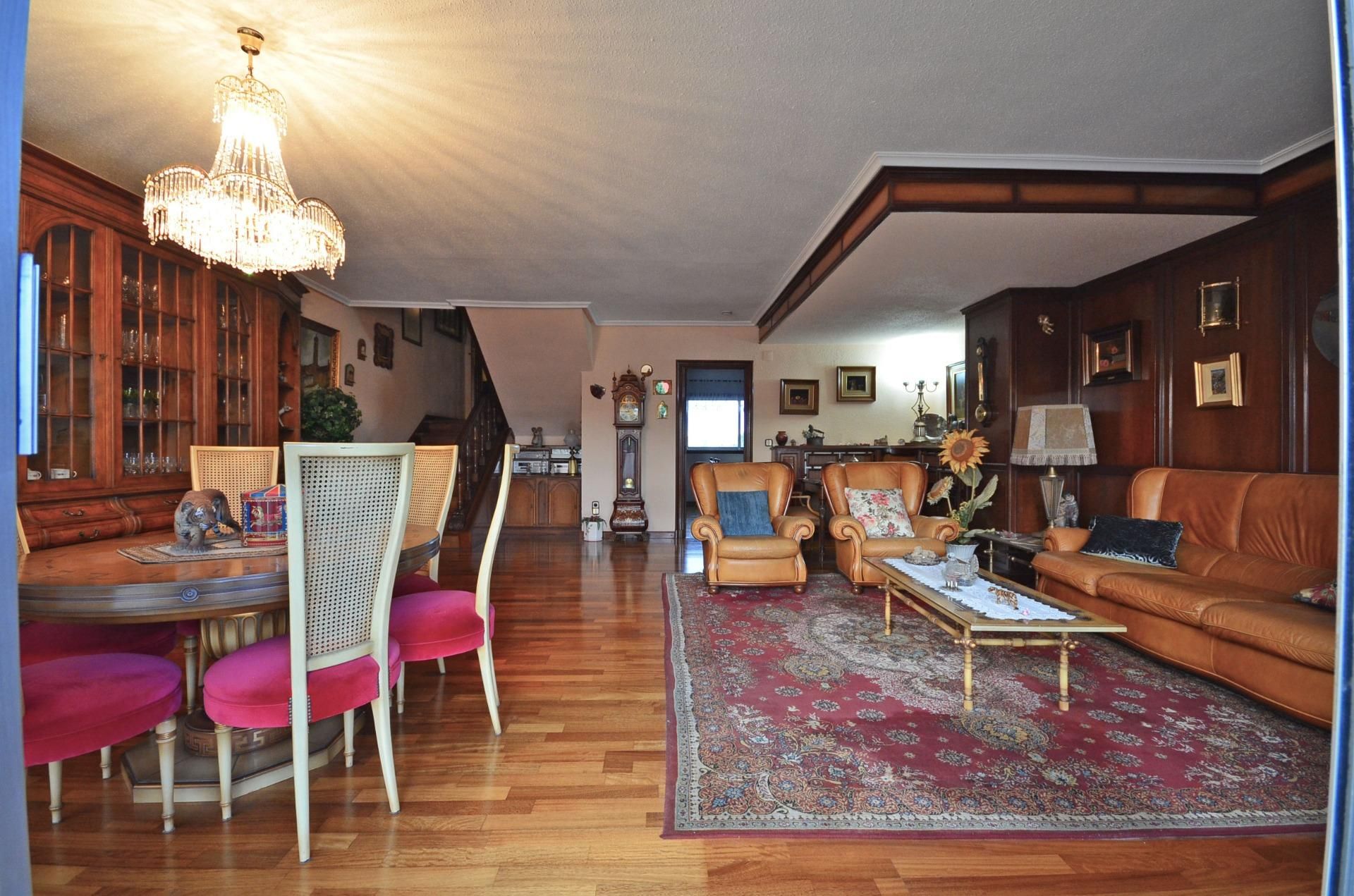 Sala de estar de Dúplex en venta en  Zaragoza Capital con Calefacción, Jardín privado y Terraza