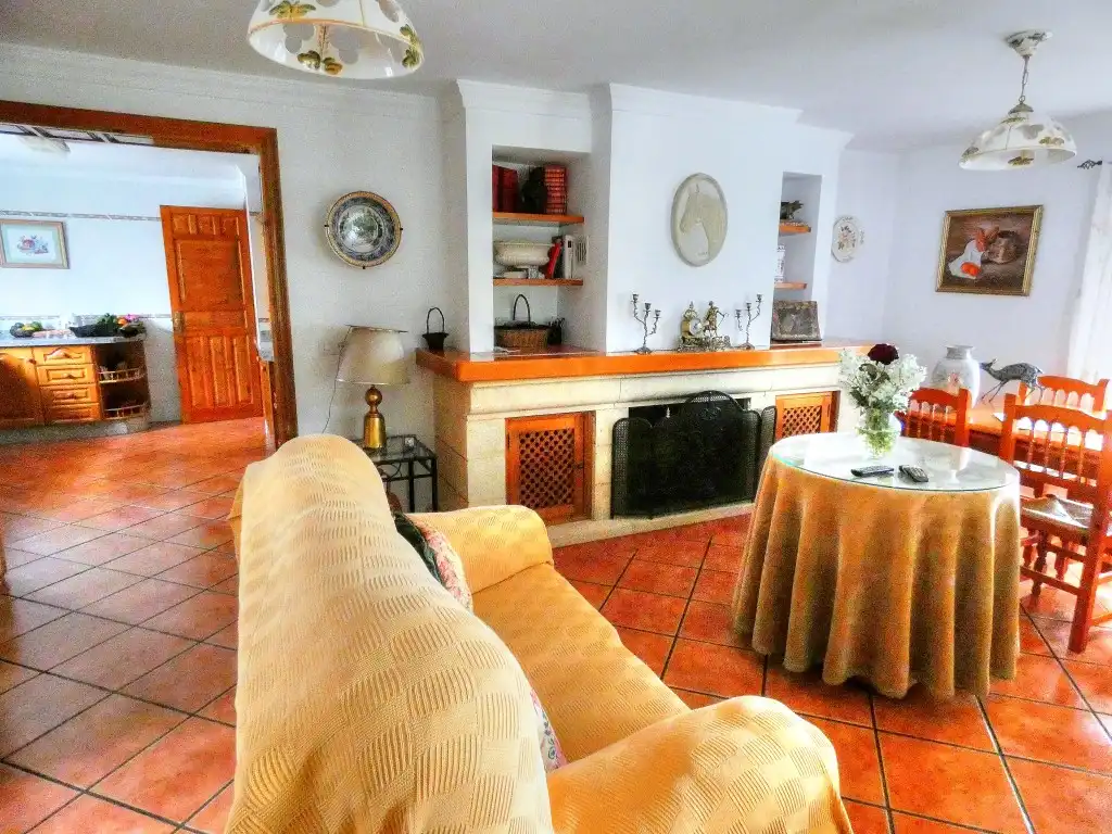 Sala de estar de Finca rústica en venta en Vélez-Málaga con Jardín privado