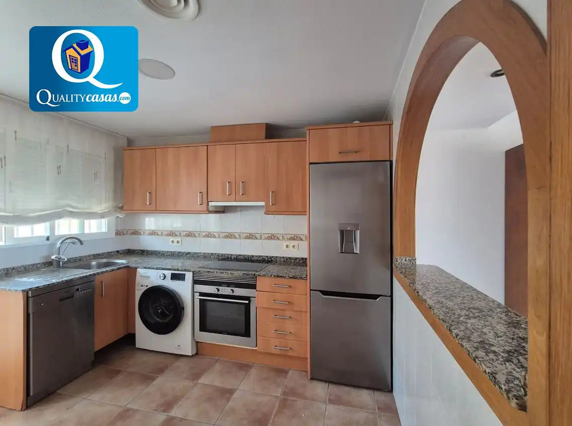 Kitchen of Houses for sale in Mutxamel  with Air Conditioner, Terrace and Storage room
