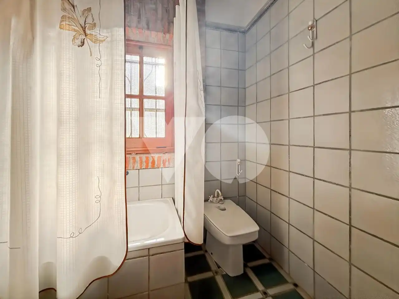 Baño de Finca rústica en venta en Valdemorillo con Calefacción y Jardín privado