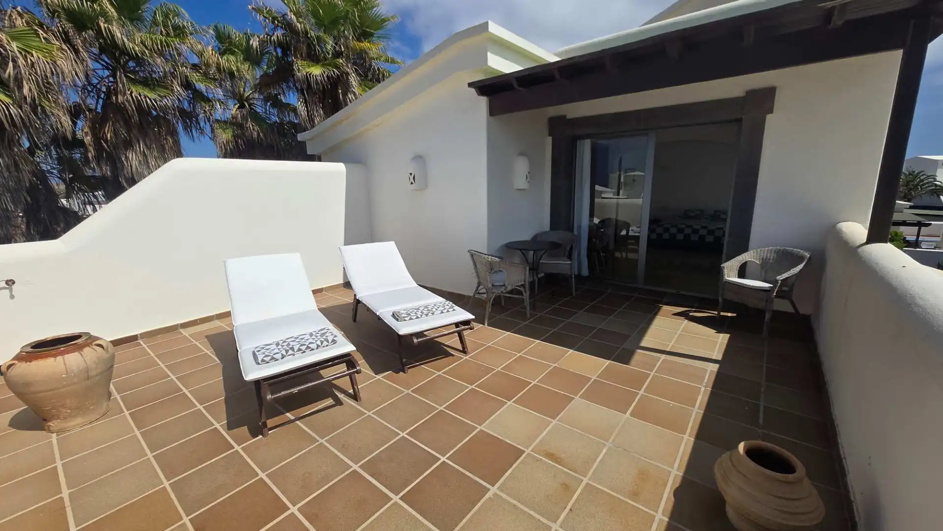 Terrassa de Casa o xalet en venda en Yaiza amb Jardí privat, Terrassa i Piscina