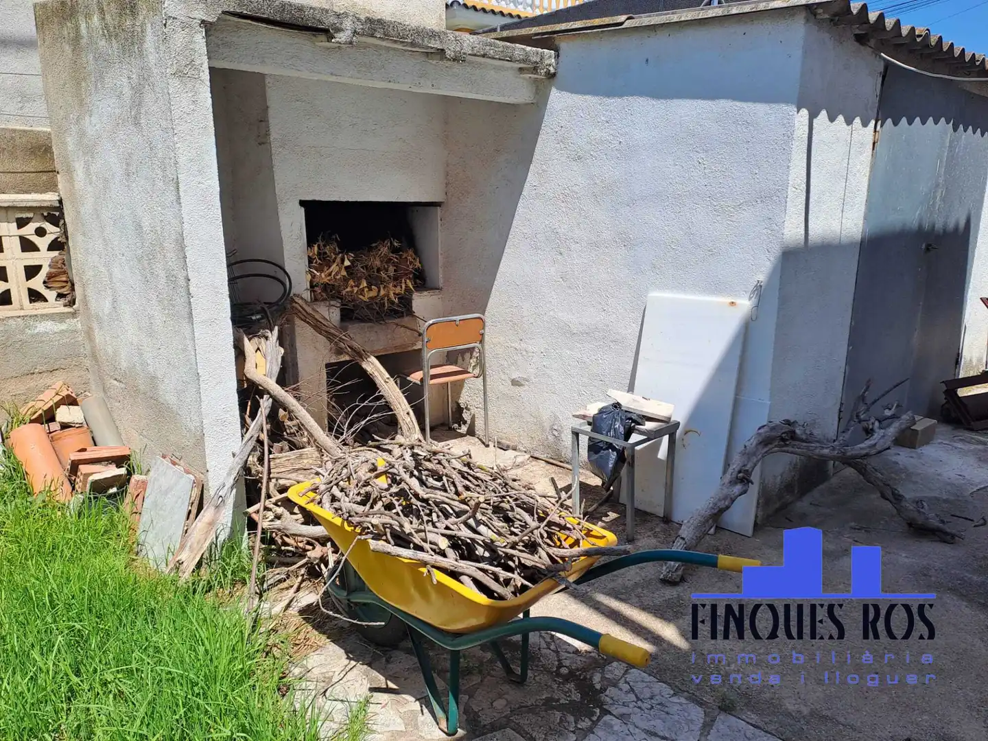 Houses for sale in Vinaròs  with Air Conditioner, Heating and Private garden