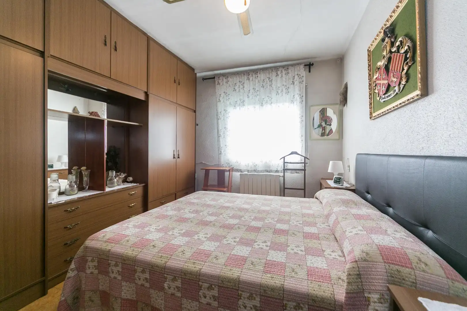 Dormitori de Casa o xalet en venda en Cerdanyola del Vallès amb Calefacció, Jardí privat i Terrassa
