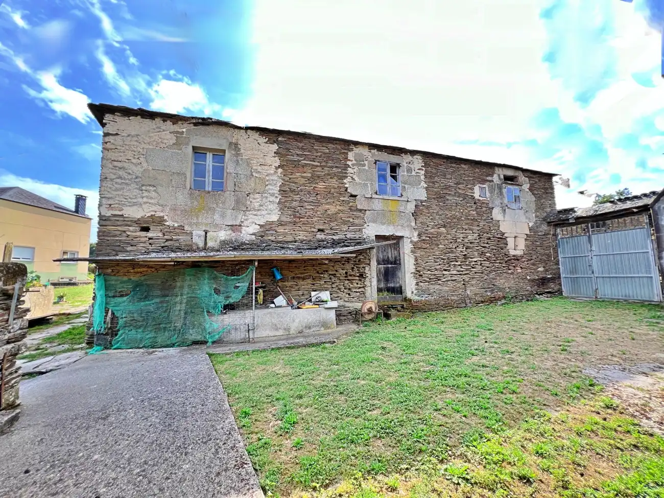 Exterior view of Houses for sale in Lugo  with Private garden