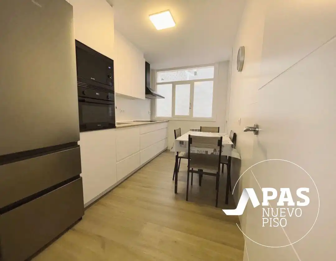 Cocina de Piso de alquiler en Santander con Calefacción