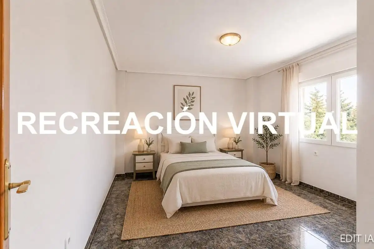 Habitación de Casa adosada en venta en Orihuela