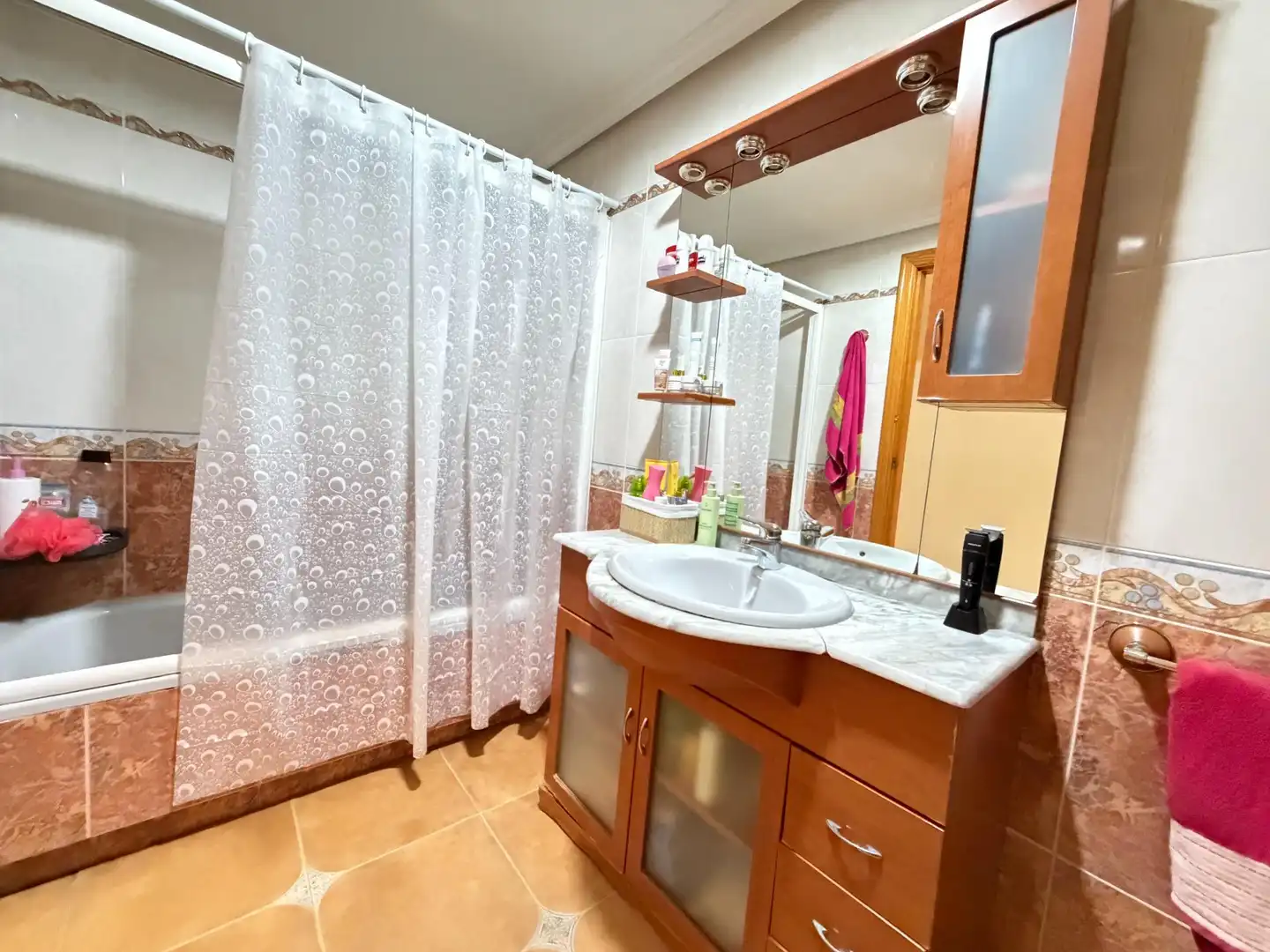 Baño de Piso en venta en Águilas con Aire acondicionado, Terraza y Trastero