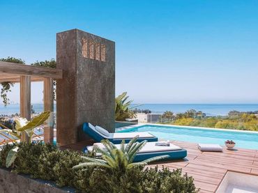 Adosado con piscina en venta en Río Real - Los Monteros