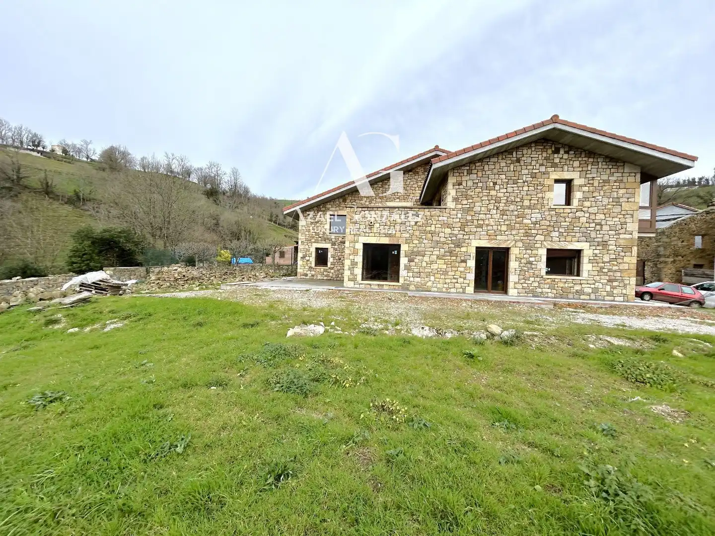 Vista exterior de Casa o chalet en venta en Villacarriedo con Terraza