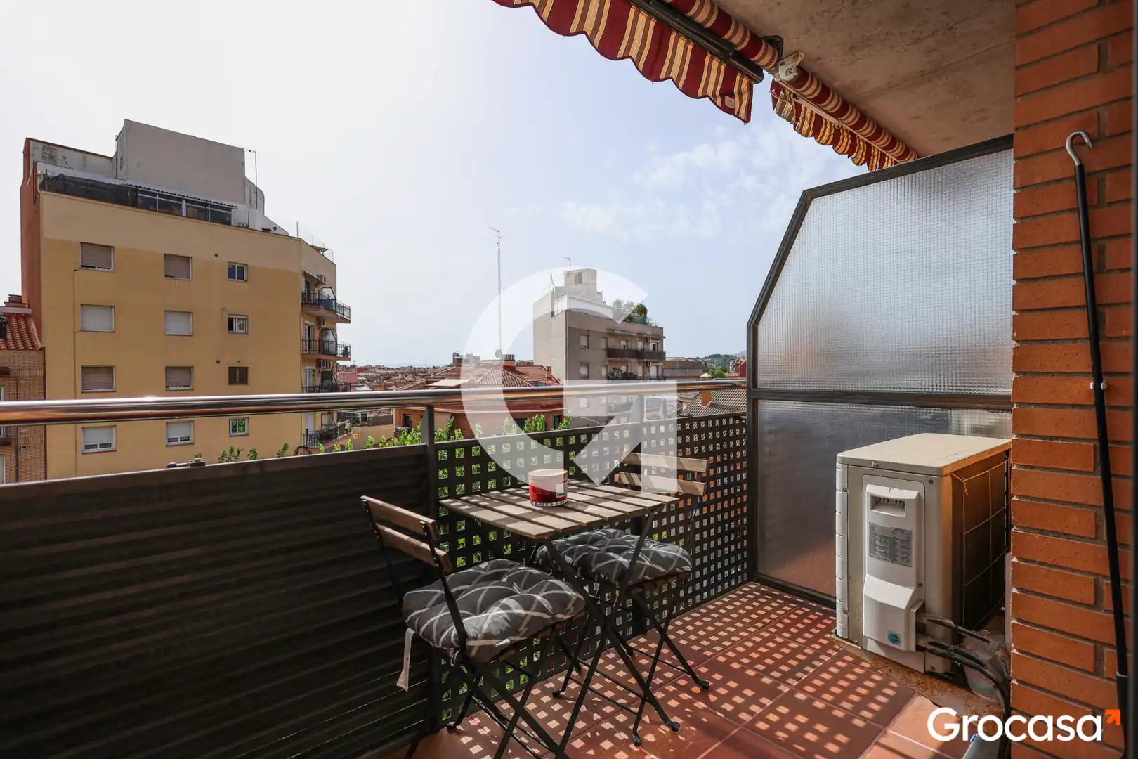 Balcony of Flat for sale in Rubí  with Air Conditioner, Heating and Oven