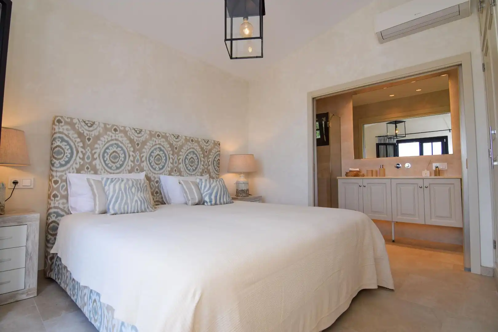 Bedroom of Houses for sale in Artà  with Air Conditioner and Swimming Pool